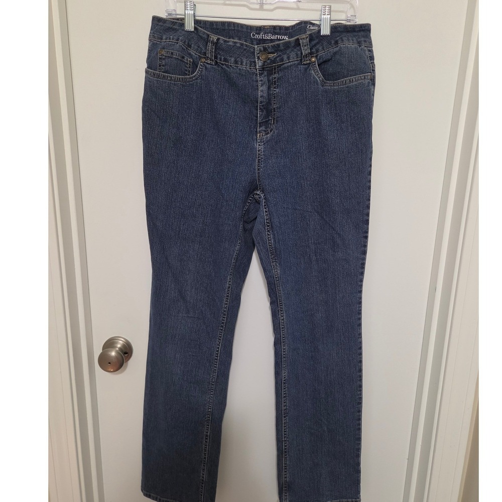 Croft & Barrow Classic Fit Straight Leg Jeans Medium Wash Blue Size 14 AVG/REG